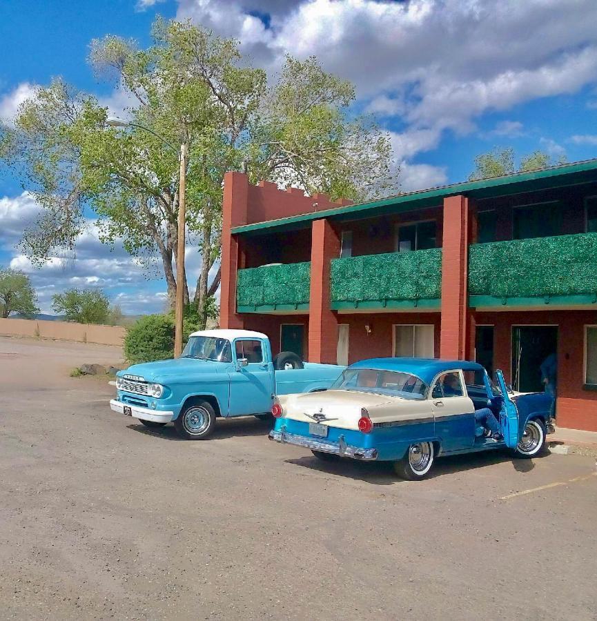 Canyon'S Edge Route 66 Motel Ash Fork Eksteriør billede