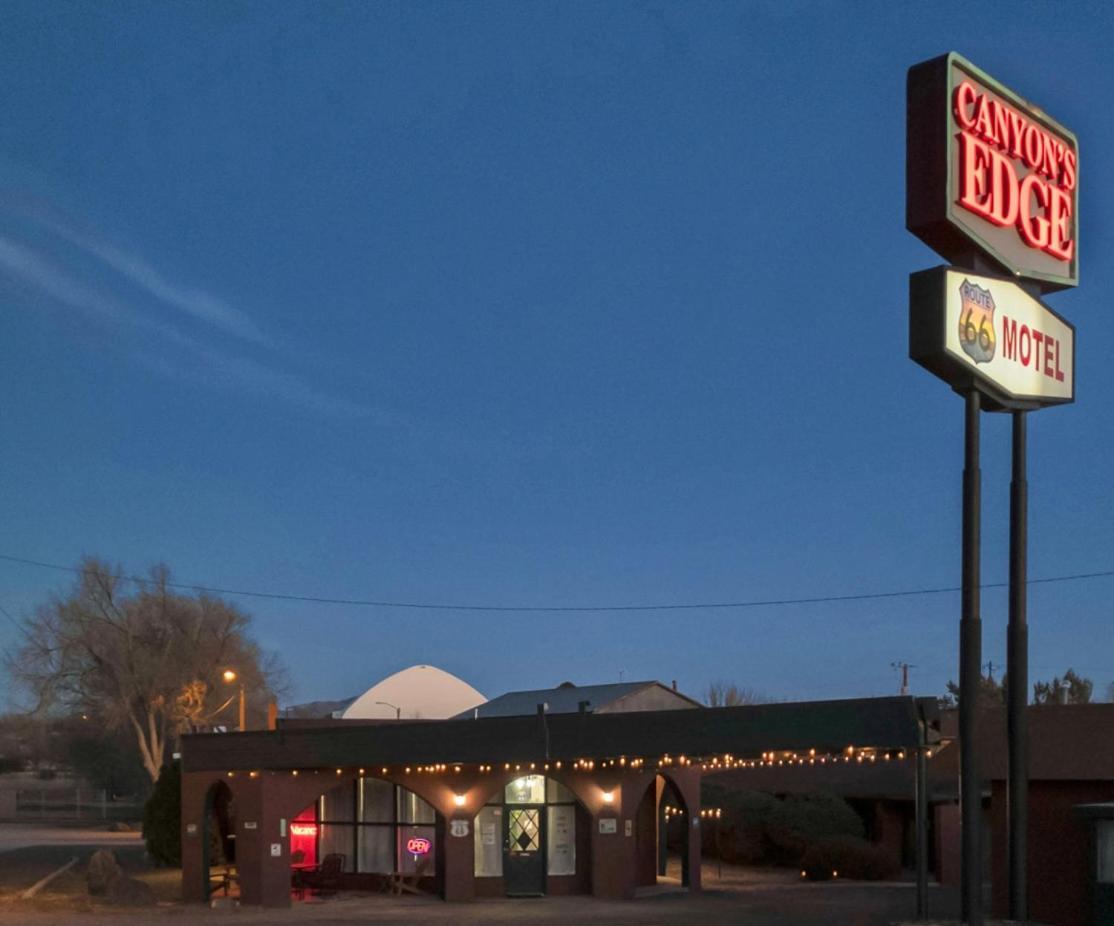 Canyon'S Edge Route 66 Motel Ash Fork Eksteriør billede